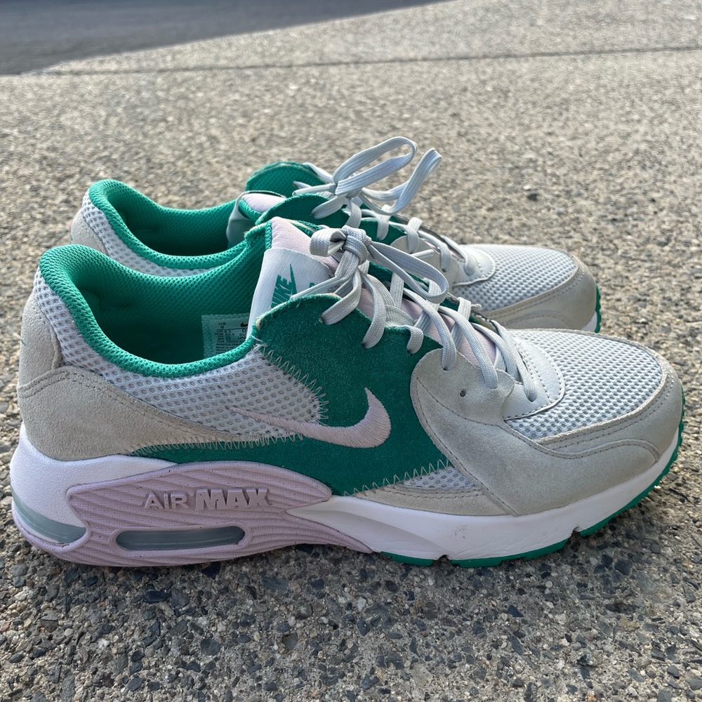 Nike Air Max Excee - women’s size 9